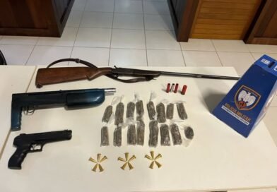 Polícia Militar apreende drogas e armas em Brejetuba