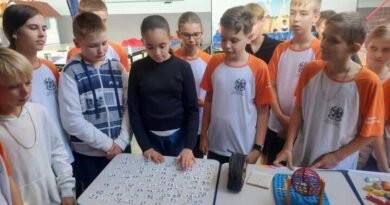 Estudantes de Afonso Cláudio aprendem Matemática de forma lúdica em oficina de jogos